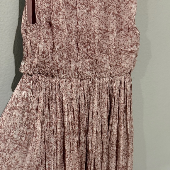 Free People my fair lady flowy Mauve Floral Maxi Dress Greek babydoll style - Picture 4 of 15